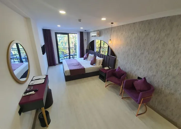 Karikatuer Bi Hotel